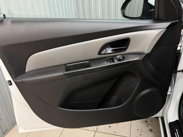 Chevrolet Cruze I Рестайлинг с пробегом 2013 года, цена 848 000 рублей, 188262 км, седан, Автокод Объявления