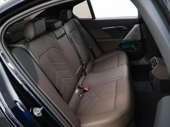 BMW 5 серии VIII (G60/G61/G68) с пробегом 2025 года, цена 9 249 977 рублей, 5096 км, седан, Автокод Объявления
