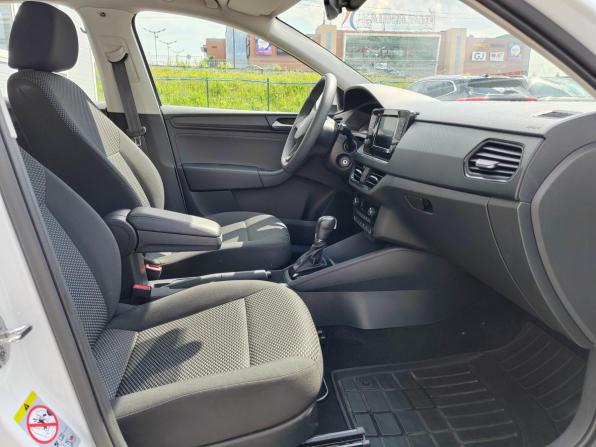 Volkswagen Polo VI с пробегом 2022 года, цена 1 525 000 рублей, 61386 км, седан, Автокод Объявления