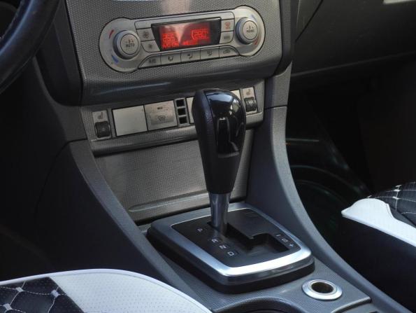 Ford Focus II Рестайлинг с пробегом 2011 года, цена 581 000 рублей, 309504 км, хэтчбек, Автокод Объявления