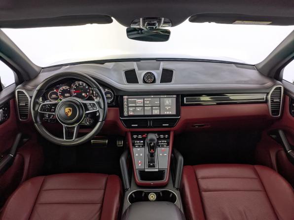Porsche Cayenne III с пробегом 2018 года, цена 5 555 000 рублей, 91640 км, внедорожник, Автокод Объявления