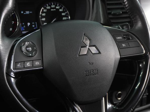 Mitsubishi Outlander III Рестайлинг 3 с пробегом 2019 года, цена 1 899 000 рублей, 99221 км, внедорожник, Автокод Объявления