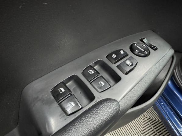 Hyundai Solaris II Рестайлинг с пробегом 2021 года, цена 1 580 000 рублей, 35549 км, седан, Автокод Объявления