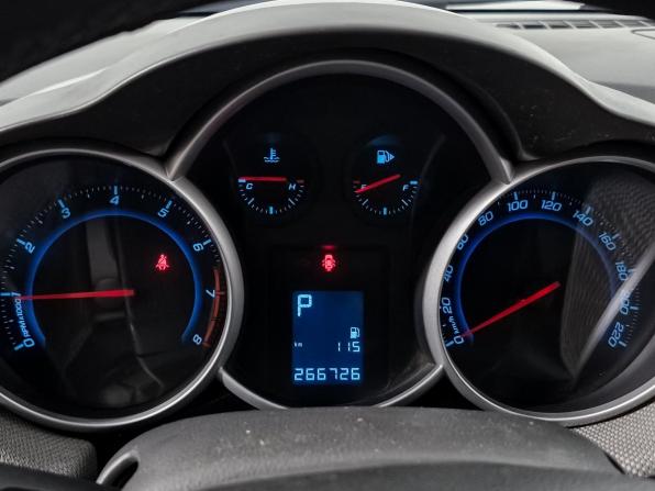Chevrolet Cruze I с пробегом 2010 года, цена 557 000 рублей, 266725 км, седан, Автокод Объявления