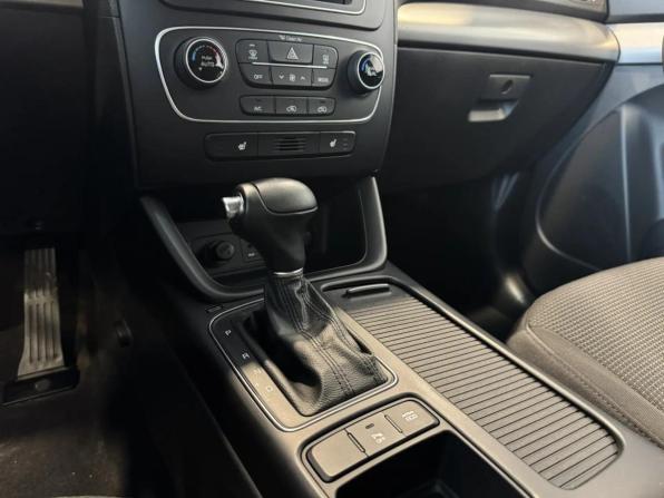 Kia Sorento II Рестайлинг с пробегом 2014 года, цена 1 819 000 рублей, 112932 км, внедорожник, Автокод Объявления