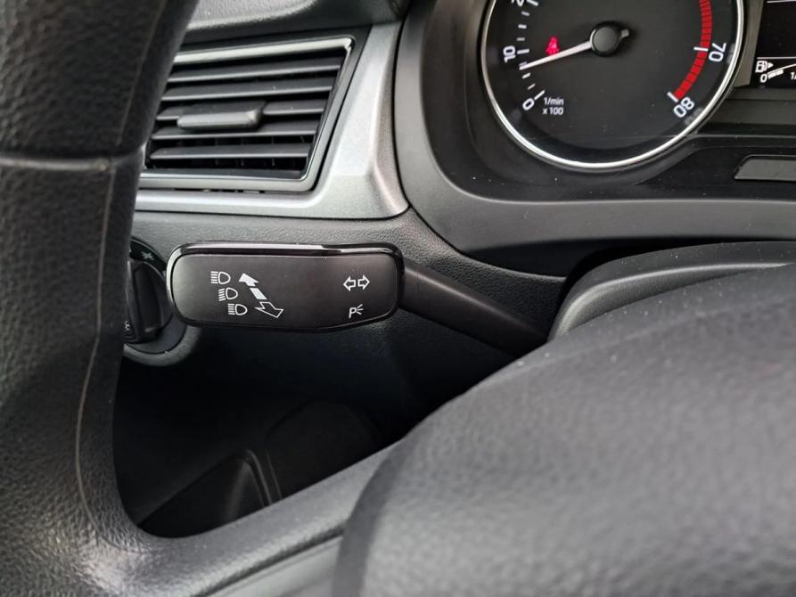 Skoda Rapid I Санкт-Петербург  - изображение 9