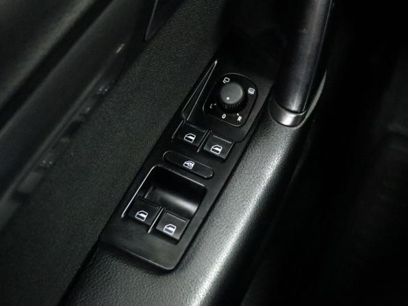Volkswagen Passat B7 с пробегом 2012 года, цена 1 019 000 рублей, 187550 км, седан, Автокод Объявления