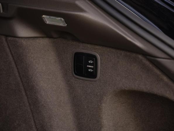 Porsche Macan I с пробегом 2016 года, цена 3 599 000 рублей, 128712 км, внедорожник, Автокод Объявления