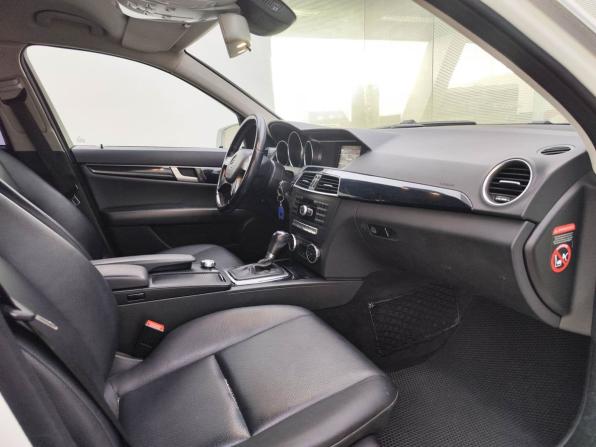 Mercedes-Benz C-Класс III (W204) Рестайлинг с пробегом 2013 года, цена 1 579 000 рублей, 232670 км, седан, Автокод Объявления