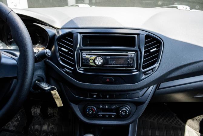 Lada (ВАЗ) Vesta I с пробегом 2019 года, цена 799 000 рублей, 119248 км, седан, Автокод Объявления