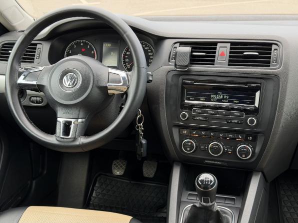 Volkswagen Jetta VI с пробегом 2012 года, цена 840 000 рублей, 241175 км, седан, Автокод Объявления