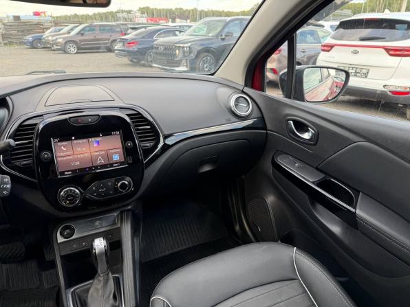 Renault Kaptur I Рестайлинг с пробегом 2021 года, цена 1 515 000 рублей, 105137 км, внедорожник, Автокод Объявления