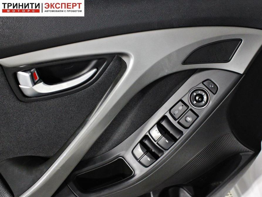 Hyundai Elantra V (MD) Рестайлинг Белгород  - изображение 15