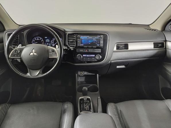 Mitsubishi Outlander III Рестайлинг с пробегом 2014 года, цена 2 220 000 рублей, 197165 км, внедорожник, Автокод Объявления