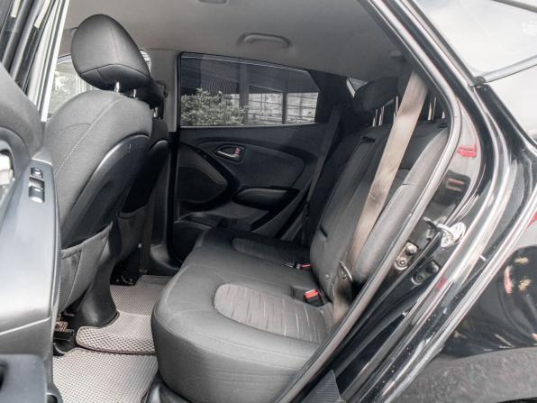 Hyundai ix35 I Рестайлинг с пробегом 2013 года, цена 887 000 рублей, 247104 км, внедорожник, Автокод Объявления