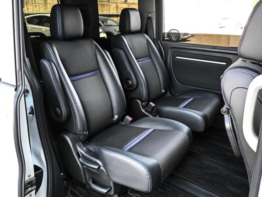 Honda Stepwgn V Рестайлинг Новороссийск  - изображение 12