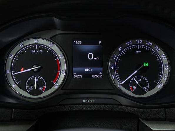Skoda Karoq I с пробегом 2021 года, цена 2 338 000 рублей, 67271 км, внедорожник, Автокод Объявления