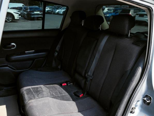 Nissan Tiida I Рестайлинг с пробегом 2012 года, цена 639 000 рублей, 258163 км, хэтчбек, Автокод Объявления