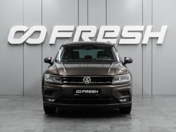 Volkswagen Tiguan II с пробегом 2017 года, цена 2 449 000 рублей, 127484 км, внедорожник, Автокод Объявления