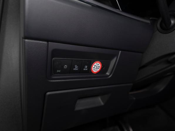 Volkswagen Touareg III с пробегом 2019 года, цена 4 045 000 рублей, 233207 км, внедорожник, Автокод Объявления
