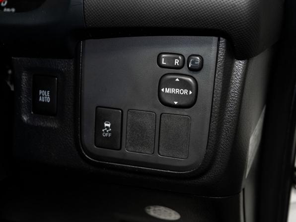 Toyota Wish II с пробегом 2010 года, цена 1 300 000 рублей, 155660 км, минивэн, Автокод Объявления