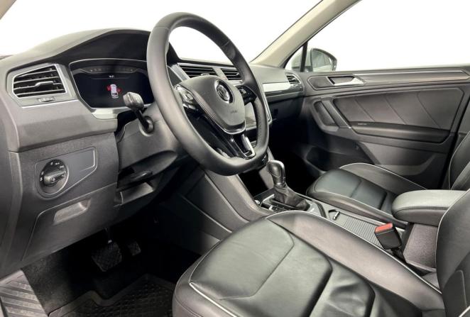 Volkswagen Tiguan II с пробегом 2018 года, цена 2 780 000 рублей, 113004 км, внедорожник, Автокод Объявления