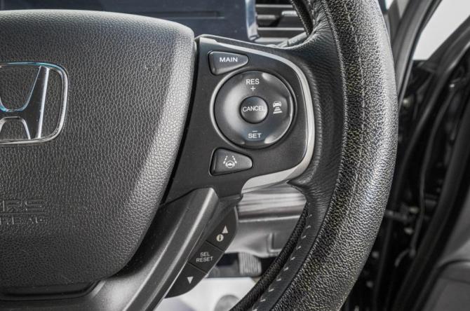 Honda Stepwgn V с пробегом 2015 года, цена 2 099 000 рублей, 94000 км, минивэн, Автокод Объявления