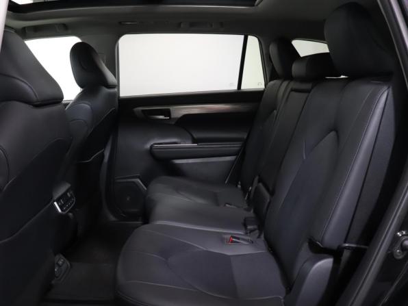 Toyota Highlander IV (XU70) с пробегом 2025 года, цена 4 999 000 рублей, 23282 км, внедорожник, Автокод Объявления