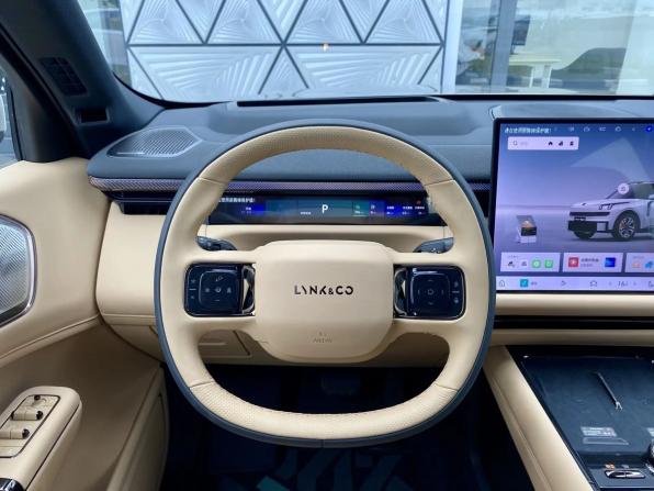 Новый Lynk &amp; Co 900 2026 года, цена 8 050 000 рублей, внедорожник, Автокод Объявления