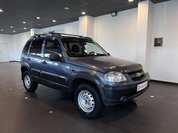 Chevrolet Niva I Рестайлинг с пробегом 2011 года, цена 500 000 рублей, 138792 км, внедорожник, Автокод Объявления
