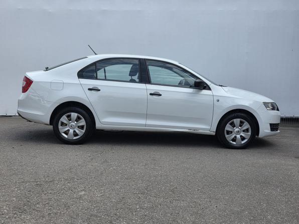 Skoda Rapid I с пробегом 2016 года, цена 1 300 000 рублей, 138580 км, седан, Автокод Объявления