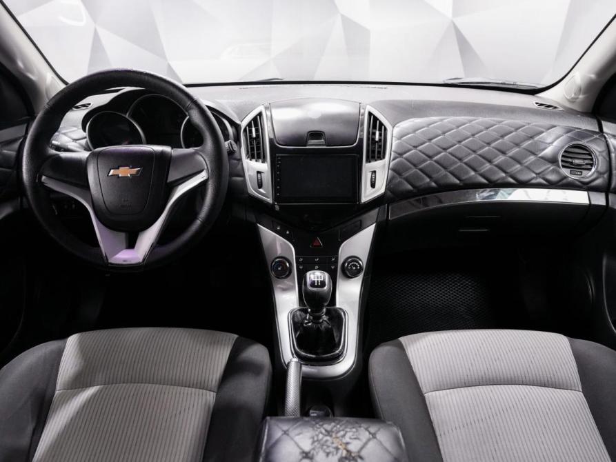 Chevrolet Cruze I Рестайлинг Ульяновск  - изображение 10