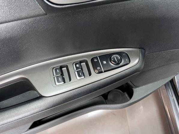 Kia Optima IV Рестайлинг с пробегом 2018 года, цена 1 745 000 рублей, 137816 км, седан, Автокод Объявления