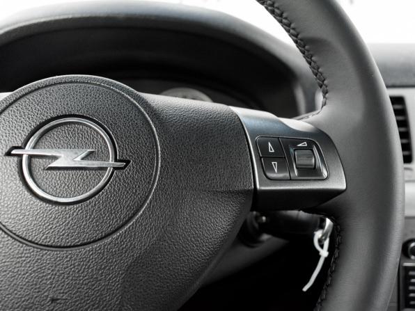 Opel Vectra C Рестайлинг с пробегом 2006 года, цена 550 000 рублей, 281410 км, седан, Автокод Объявления