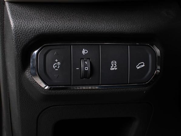 Haval Jolion I Рестайлинг с пробегом 2023 года, цена 2 120 000 рублей, 24700 км, внедорожник, Автокод Объявления