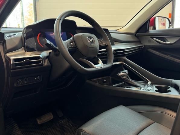 Changan CS35 Plus I Рестайлинг с пробегом 2023 года, цена 1 850 000 рублей, 30500 км, внедорожник, Автокод Объявления