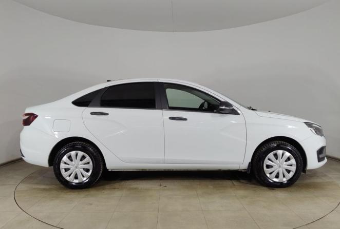 Lada (ВАЗ) Vesta I Рестайлинг (NG) с пробегом 2024 года, цена 1 170 000 рублей, 27885 км, седан, Автокод Объявления