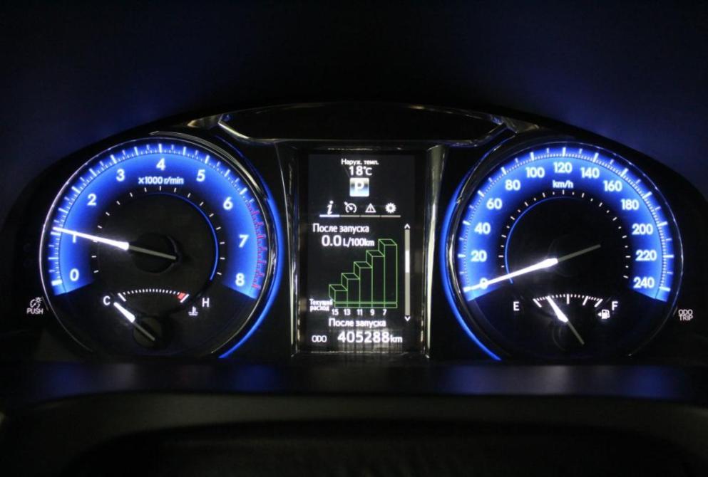 Toyota Camry VII (XV50) Рестайлинг Астрахань  - изображение 18