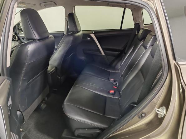Toyota RAV4 IV (XA40) с пробегом 2014 года, цена 1 799 000 рублей, 232105 км, внедорожник, Автокод Объявления