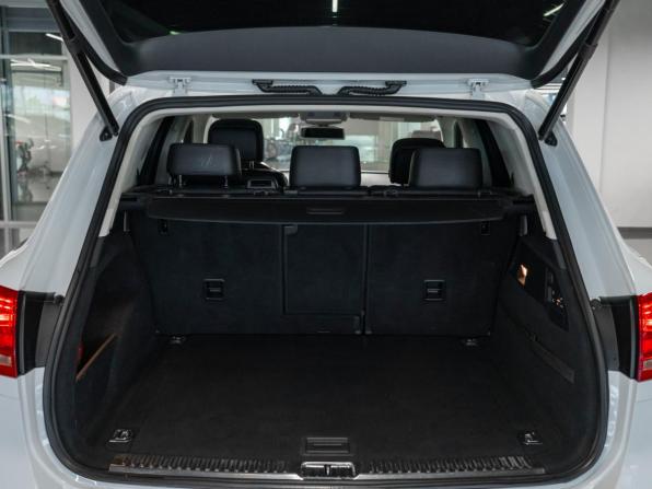 Volkswagen Touareg II Рестайлинг с пробегом 2015 года, цена 2 900 000 рублей, 154233 км, внедорожник, Автокод Объявления