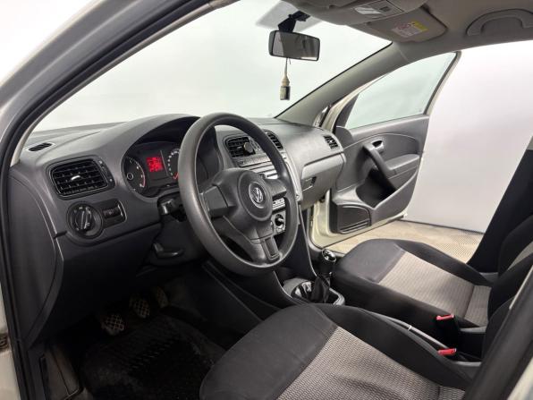 Volkswagen Polo V с пробегом 2013 года, цена 740 000 рублей, 141789 км, седан, Автокод Объявления