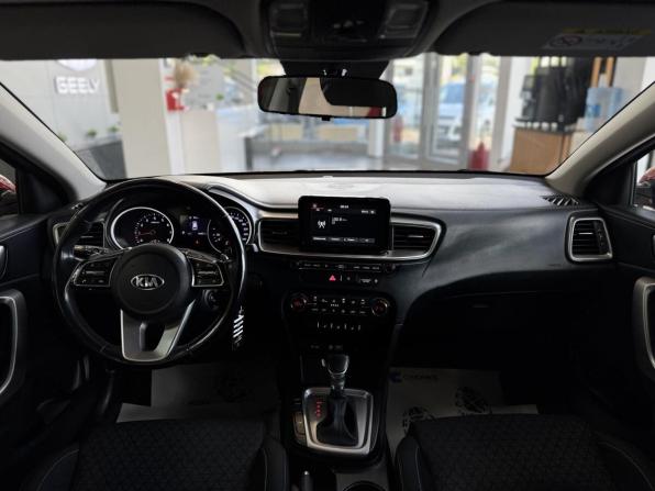Kia Ceed III с пробегом 2018 года, цена 1 653 000 рублей, 84890 км, хэтчбек, Автокод Объявления