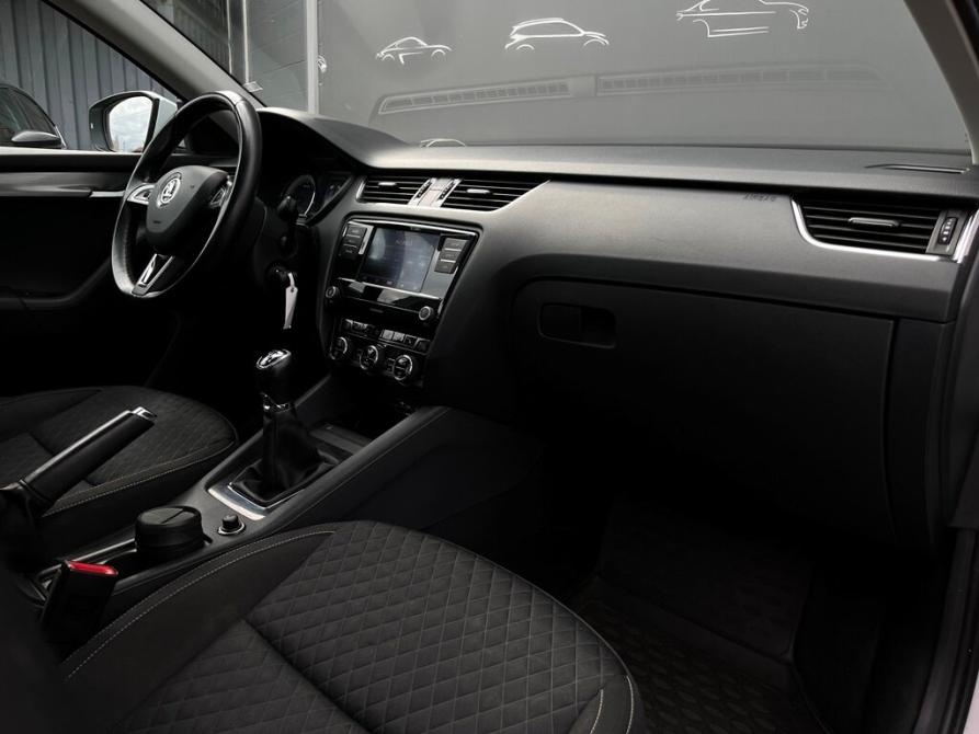 Skoda Octavia III (A7) Рестайлинг Санкт-Петербург  - изображение 7