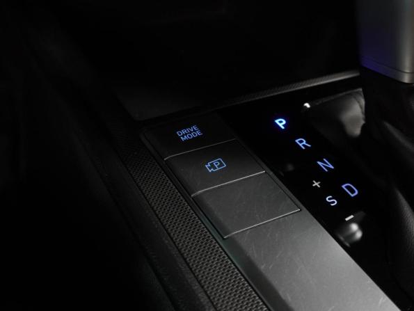 Hyundai Elantra VII (CN7) с пробегом 2022 года, цена 2 099 000 рублей, 46924 км, седан, Автокод Объявления