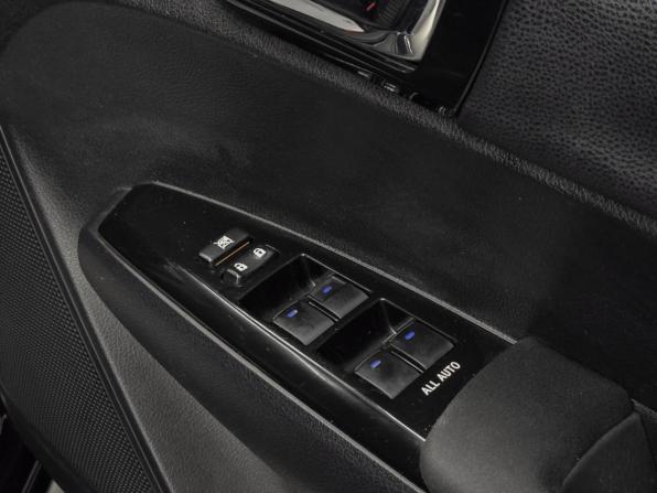 Toyota Corolla XI (E160 E170) Рестайлинг 2 с пробегом 2018 года, цена 1 190 000 рублей, 240000 км, универсал, Автокод Объявления