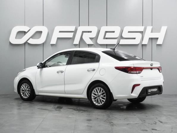 Kia Rio IV с пробегом 2018 года, цена 1 335 000 рублей, 122741 км, седан, Автокод Объявления