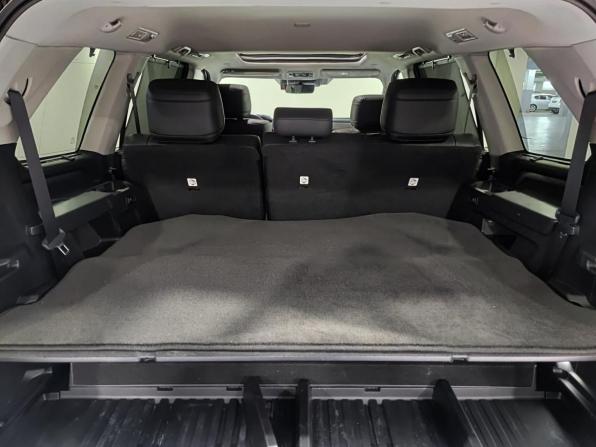 Toyota Sequoia III с пробегом 2022 года, цена 9 470 000 рублей, 75131 км, внедорожник, Автокод Объявления
