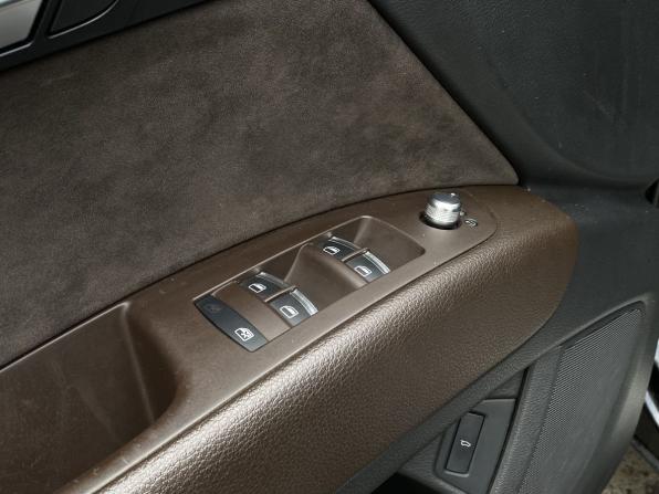 Audi Q7 I (4L) Рестайлинг с пробегом 2014 года, цена 2 689 000 рублей, 191954 км, внедорожник, Автокод Объявления