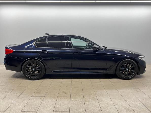 BMW 5 серии VII (G30/G31/G38) с пробегом 2019 года, цена 2 577 000 рублей, 263218 км, седан, Автокод Объявления