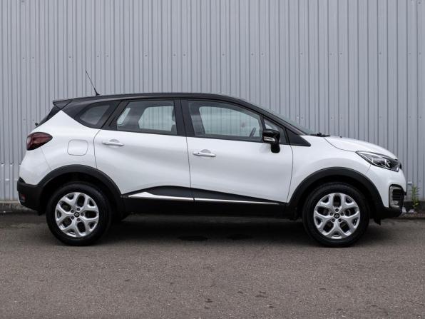 Renault Kaptur I с пробегом 2016 года, цена 1 320 000 рублей, 71251 км, внедорожник, Автокод Объявления
